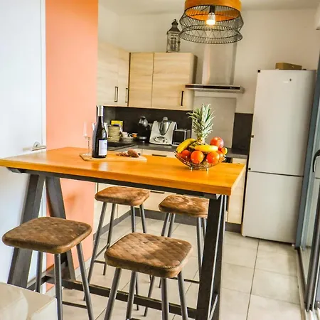 Appartement Yuna - Vue Mer, Clim, Plage A Pied - *